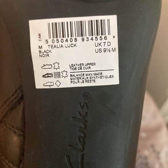 Clarks womens boots 👢 sizes 9.5 - Picture 5 of 9